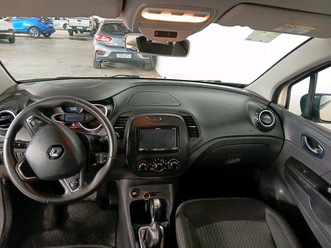 Renault-CAPTUR-1.6 16V SCE FLEX LIFE X-TRONIC