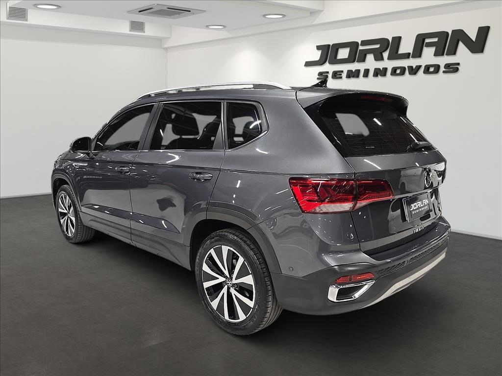TAOS 1.4 250 TSI TOTAL FLEX HIGHLINE AUTOMÁTICO3
