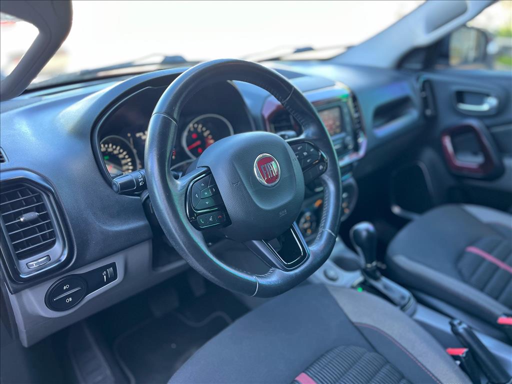 TORO 2.0 16V TURBO DIESEL ULTRA 4WD AT97