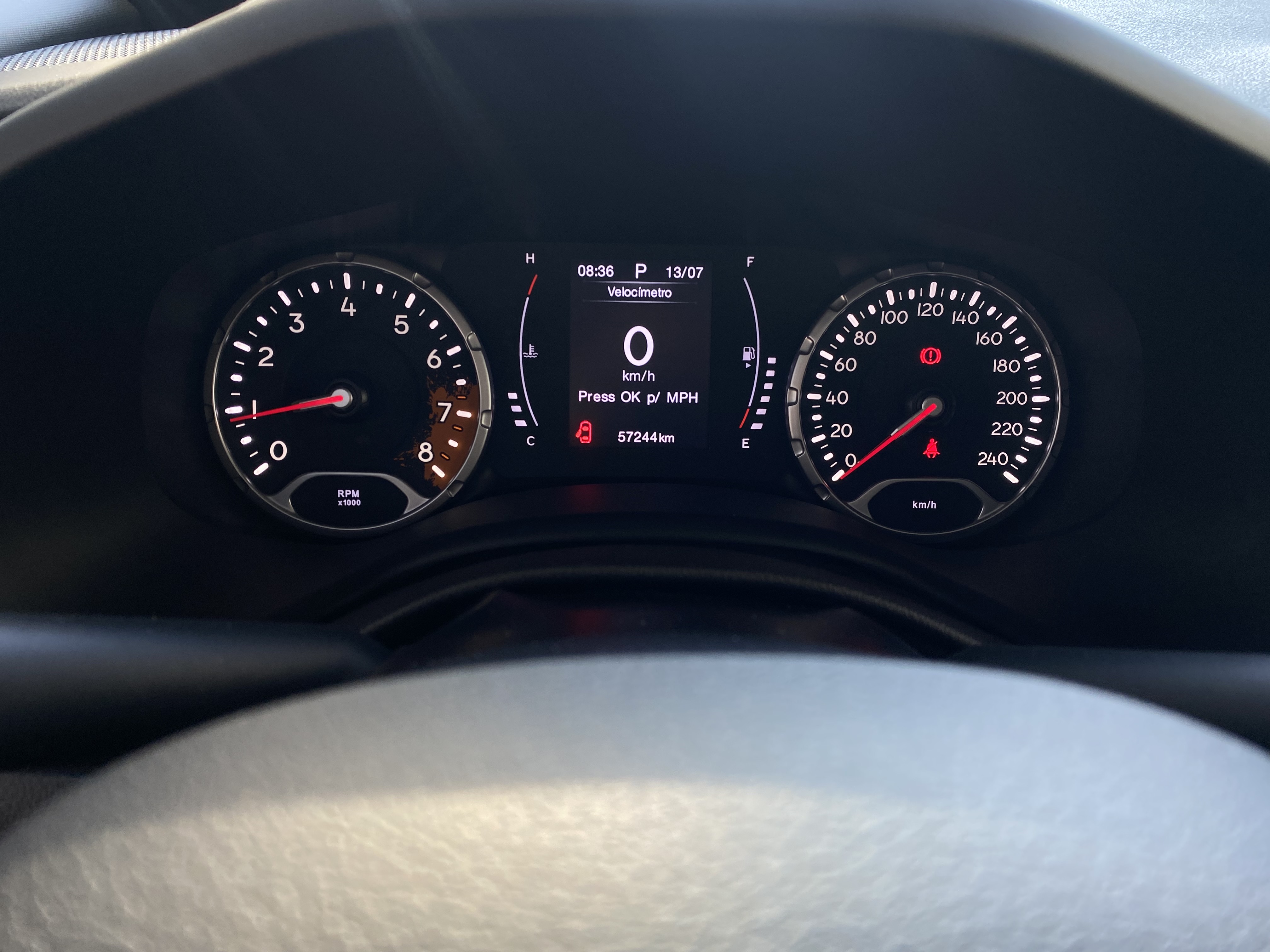 RENEGADE 1.8 16V FLEX 4P AUTOMÁTICO10