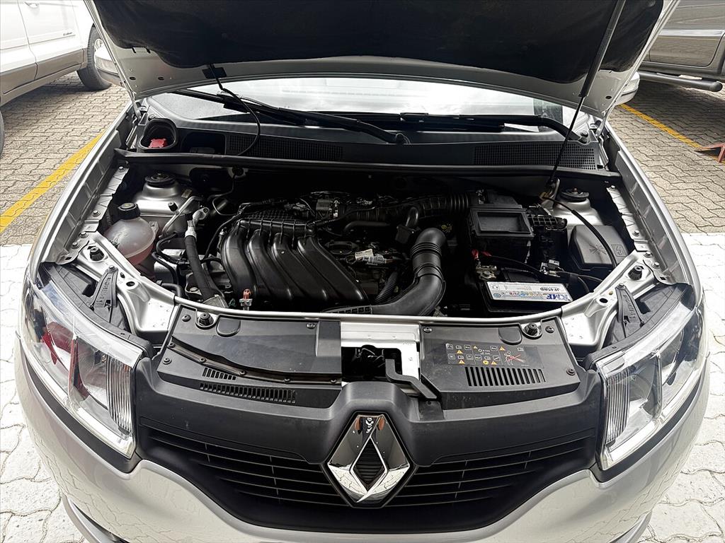 Renault Sandero - 1.6 16V SCE FLEX EXPRESSION MANUAL