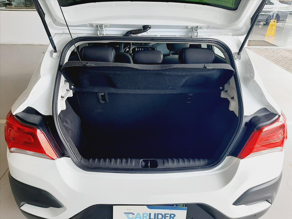 ONIX 1.4 MPFI ACTIV 8V FLEX 4P MANUAL8