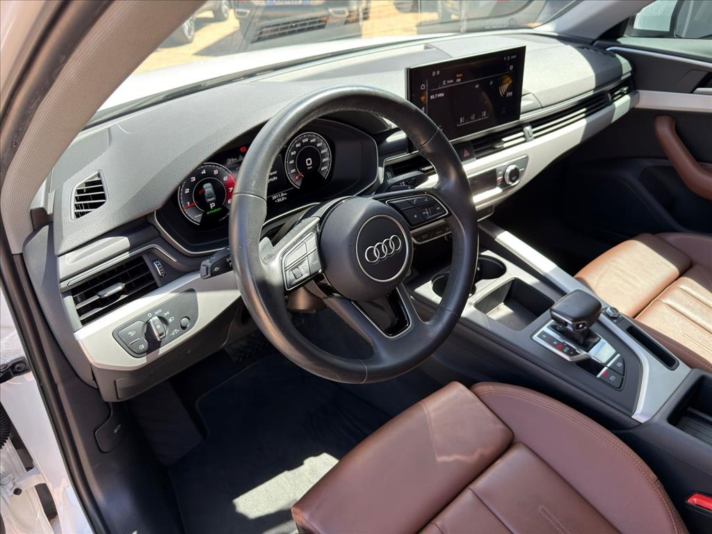 A4 2.0 TFSI GASOLINA PERFORMANCE BLACK S TRONIC10