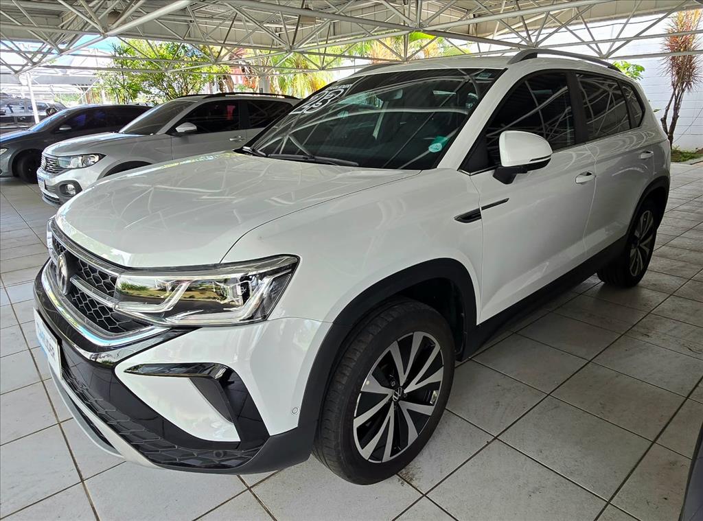 TAOS 1.4 250 TSI TOTAL FLEX HIGHLINE AUTOMÁTICO1