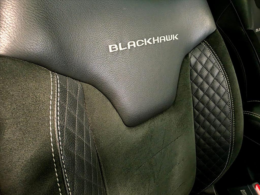 COMPASS 2.0 HURRICANE 4 TURBO GASOLINA BLACKHAWK AT913