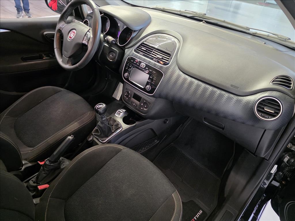 PUNTO 1.8 SPORTING 16V FLEX 4P MANUAL8