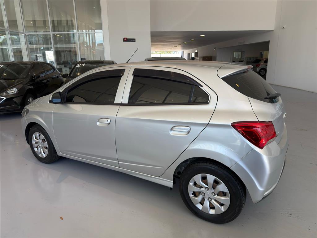 ONIX 1.0 MPFI LT 8V FLEX 4P MANUAL5