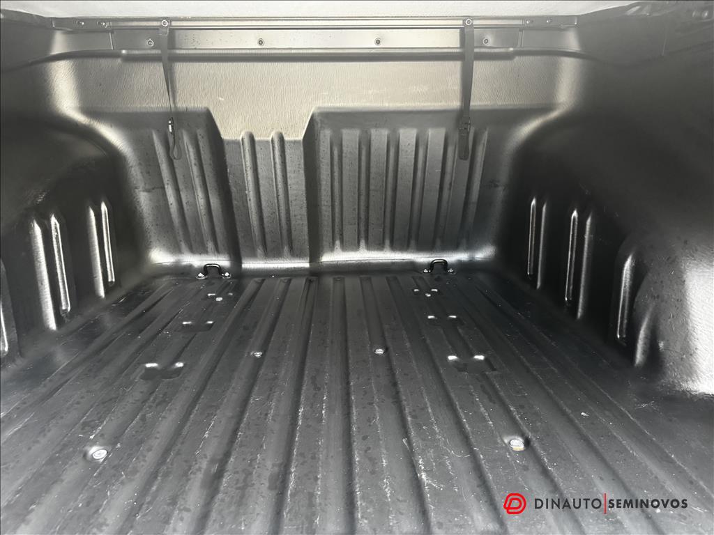 Fiat-STRADA-1.3 FIREFLY FLEX VOLCANO CD CVT