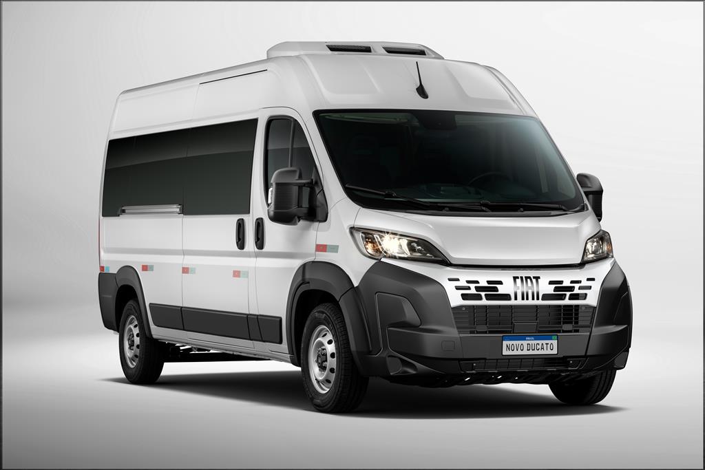 DUCATO 2.2 BLUEHDI DIESEL MINIBUS LUXO MANUAL