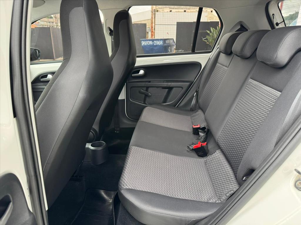 UP 1.0 170 TSI TOTAL FLEX CONNECT 4P MANUAL13