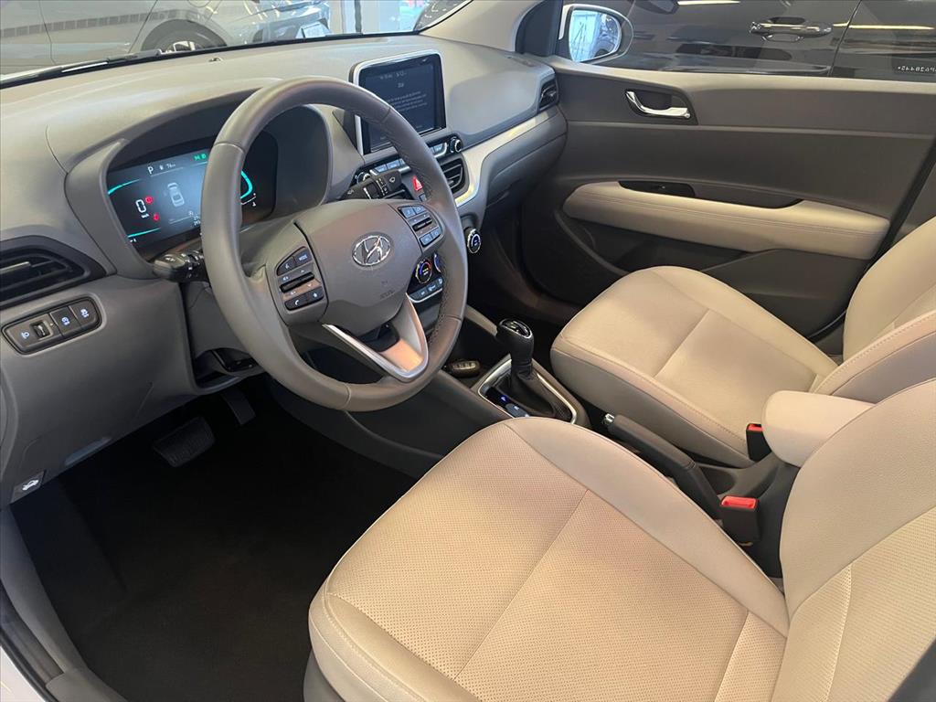 Hyundai-HB20S-1.0 TGDI FLEX PLATINUM SAFETY AUTOMÁTICO