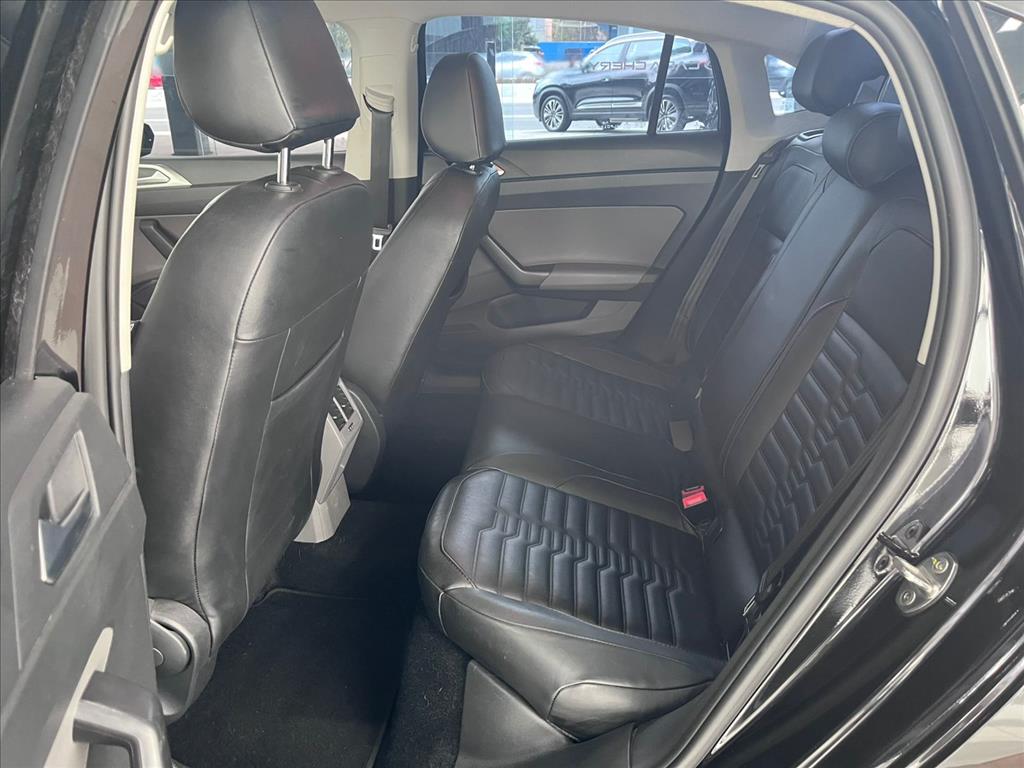 VW - Volkswagen-VIRTUS-1.0 200 TSI HIGHLINE AUTOMÁTICO