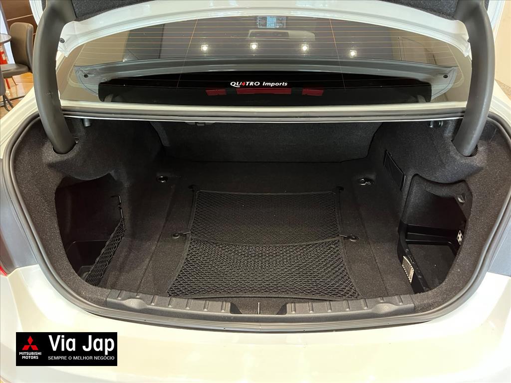BMW-320i-2.0 16V TURBO ACTIVE FLEX 4P AUTOMÁTICO