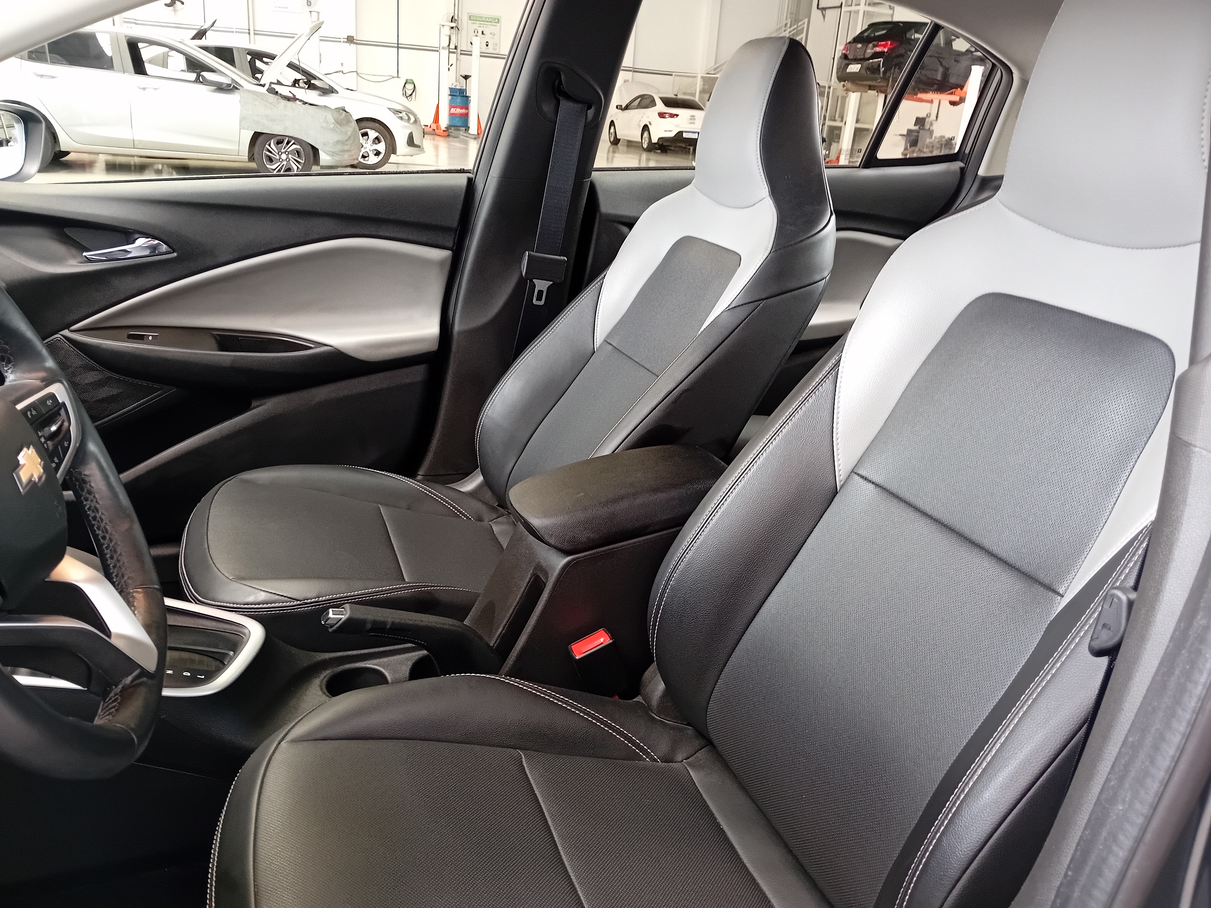 ONIX PLUS 1.0 TURBO FLEX PREMIER AUTOMÁTICO12