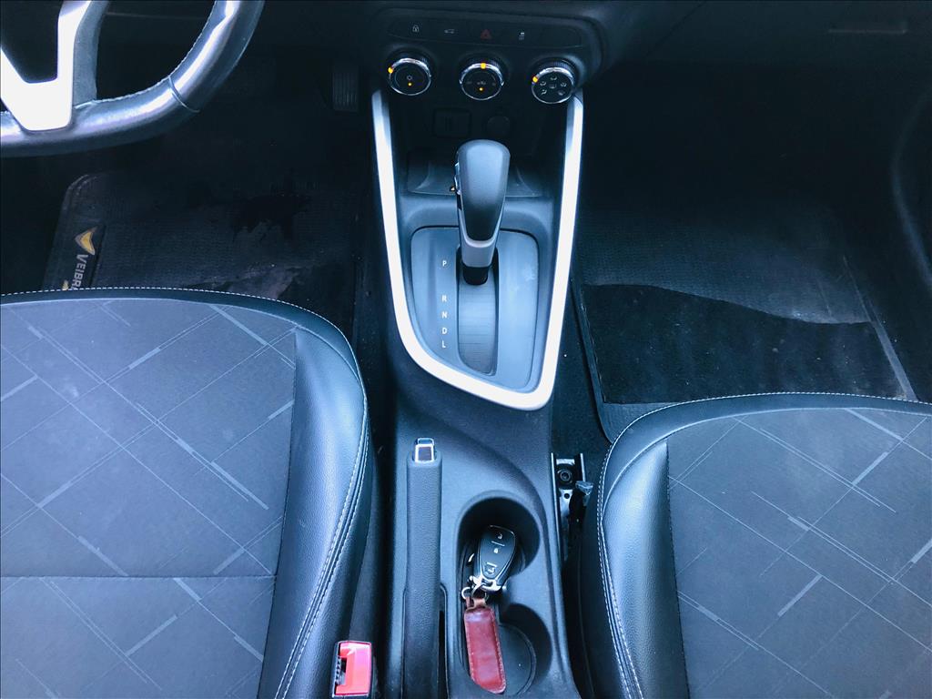 ONIX PLUS 1.0 TURBO FLEX PREMIER AUTOMÁTICO12