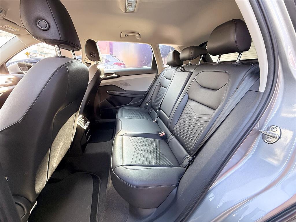 Volkswagen Taos - 1.4 250 TSI TOTAL FLEX COMFORTLINE AUTOMÁTICO