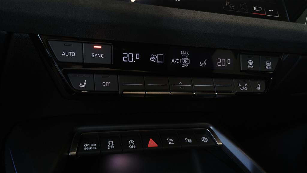 A3 2.0 40 TFSI GASOLINA SEDAN PERFORMANCE BLACK S-TRONIC18