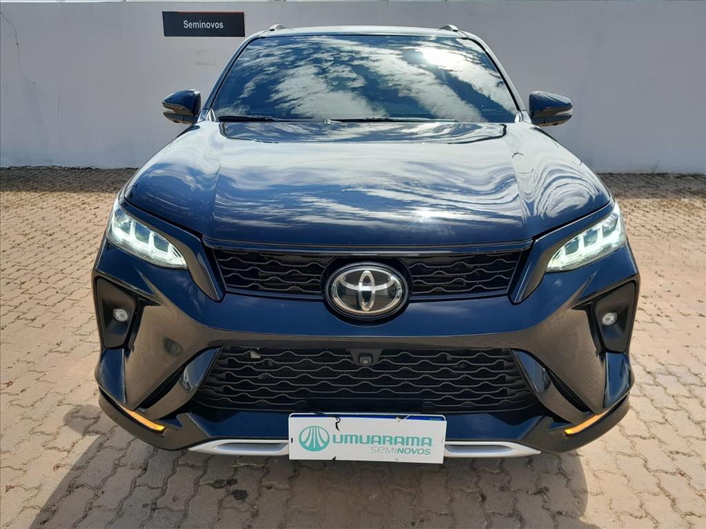 HILUX SW4 2.8 D-4D TURBO DIESEL DIAMOND 7L 4X4 AUTOMÁTICO