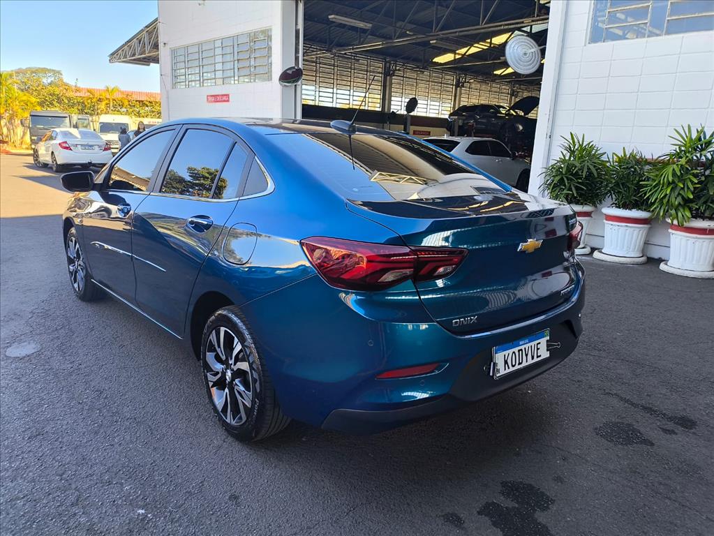 ONIX PLUS 1.0 TURBO FLEX PREMIER AUTOMÁTICO