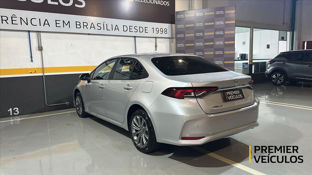 COROLLA 2.0 VVT-IE FLEX XEI DIRECT SHIFT9