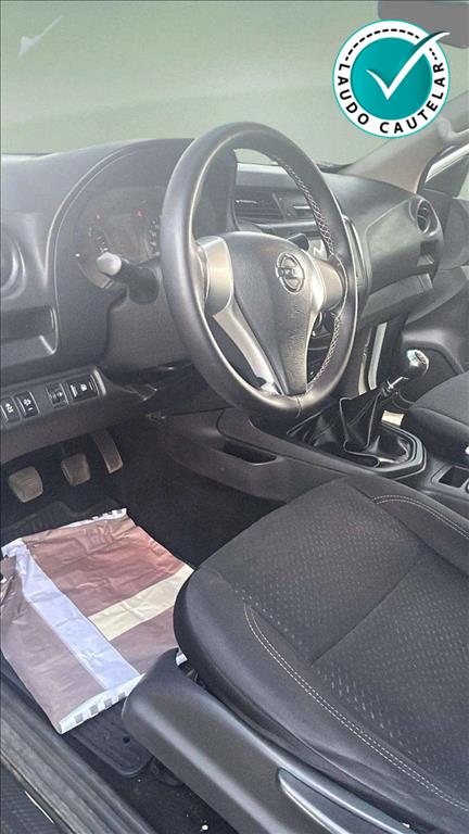FRONTIER 2.3 16V TURBO DIESEL S CD 4X4 MANUAL9
