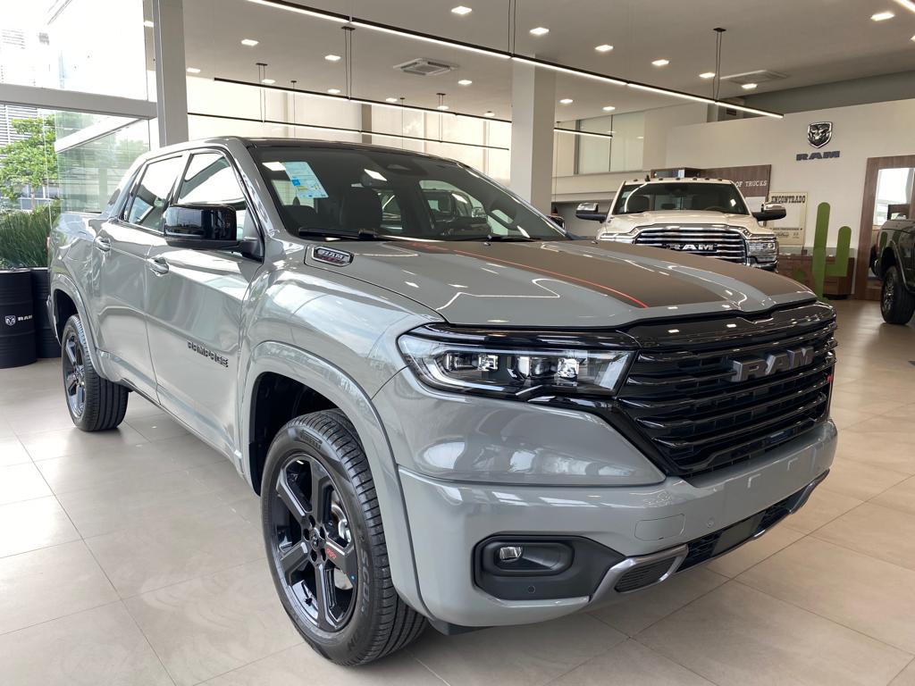 RAMPAGE 2.0 HURRICANE 4 TURBO GASOLINA R/T 4X4 AUTOMÁTICO RAMPAGE 2.0 HURRICANE 4 TURBO GASOLINA R/T 4X4 AUTOMÁTICO