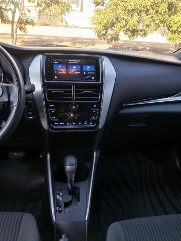 YARIS 1.5 16V FLEX XL PLUS CONNECT MULTIDRIVE7