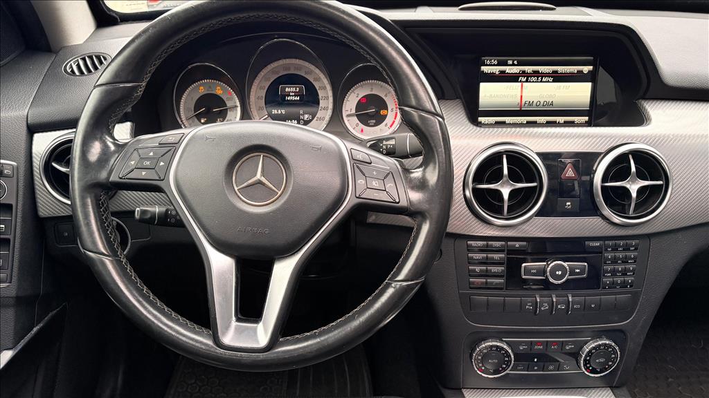 GLK 220 2.1 CDI 4X4 DIESEL 4P AUTOMÁTICO9