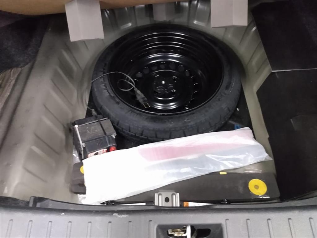 Nissan-VERSA-1.6 16V FLEX SR XTRONIC