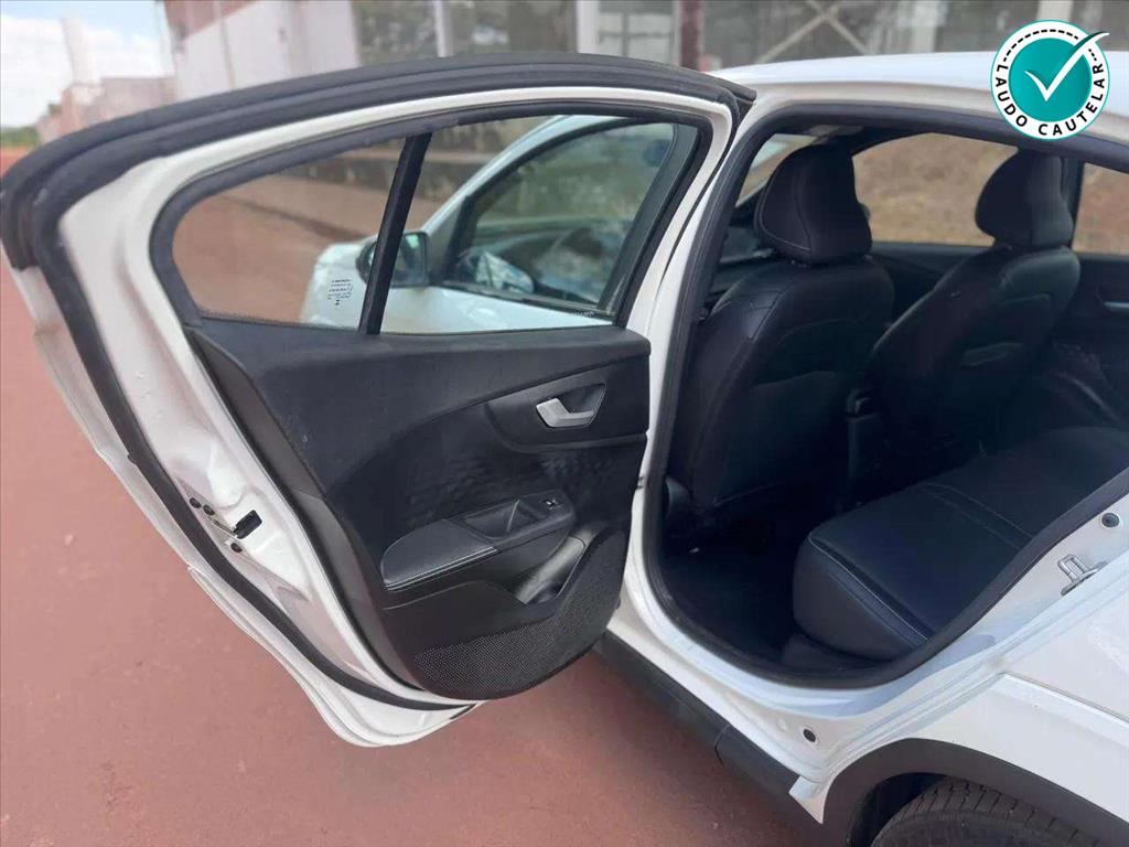FASTBACK 1.0 TURBO 200 HYBRID IMPETUS CVT16