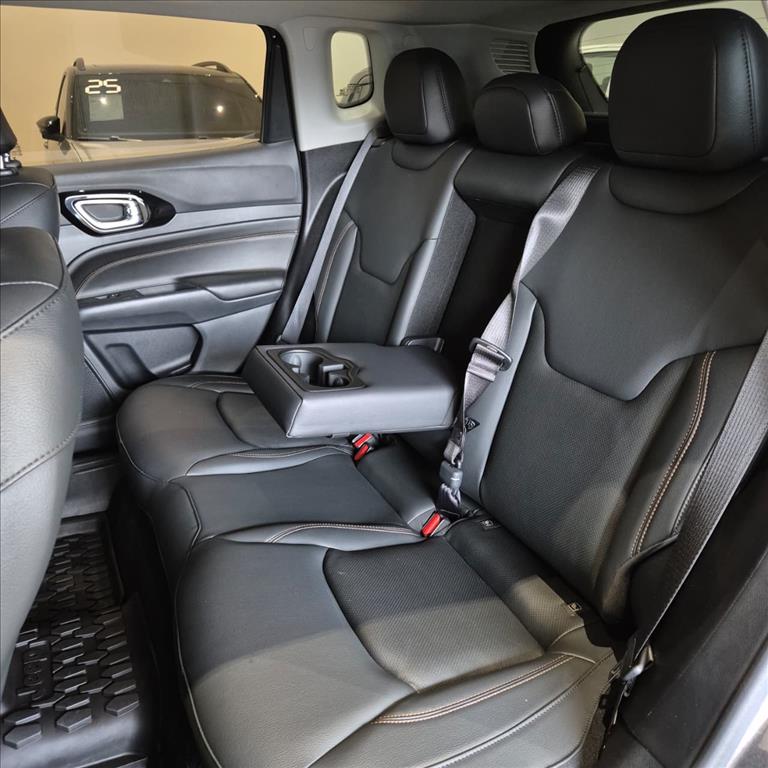 COMPASS 1.3 T270 TURBO FLEX LIMITED AT617