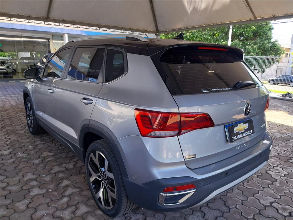 TAOS 1.4 250 TSI TOTAL FLEX HIGHLINE AUTOMÁTICO5