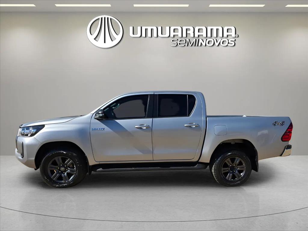 HILUX 2.8 D-4D TURBO DIESEL CD SR 4X4 AUTOMÁTICO6