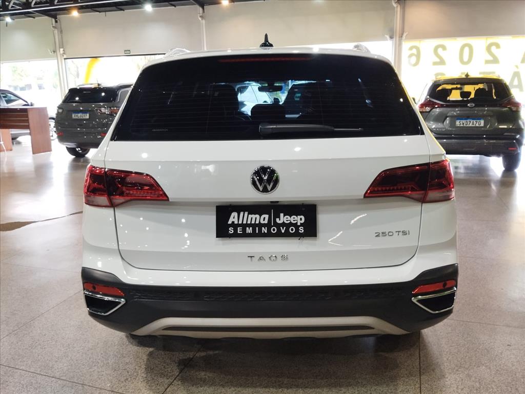 TAOS 1.4 250 TSI TOTAL FLEX HIGHLINE AUTOMÁTICO5