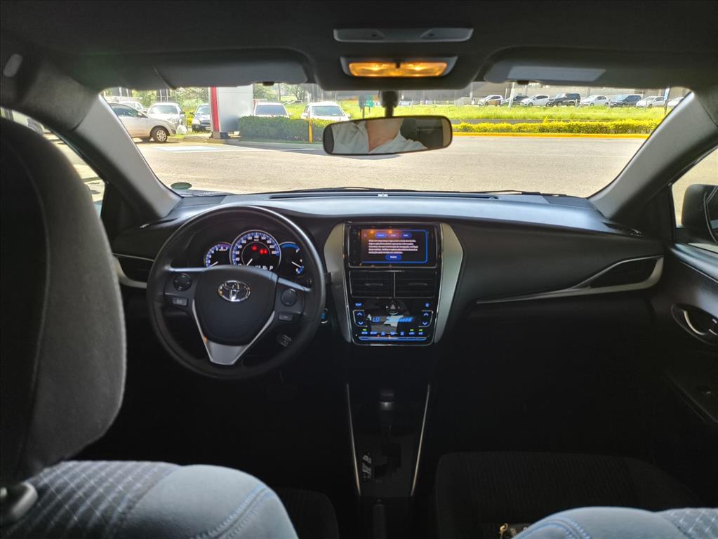 YARIS 1.5 16V FLEX XL PLUS CONNECT MULTIDRIVE10