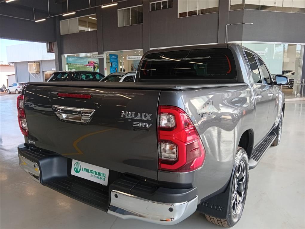 HILUX 2.8 D-4D TURBO DIESEL CD SRV 4X4 AUTOMÁTICO8