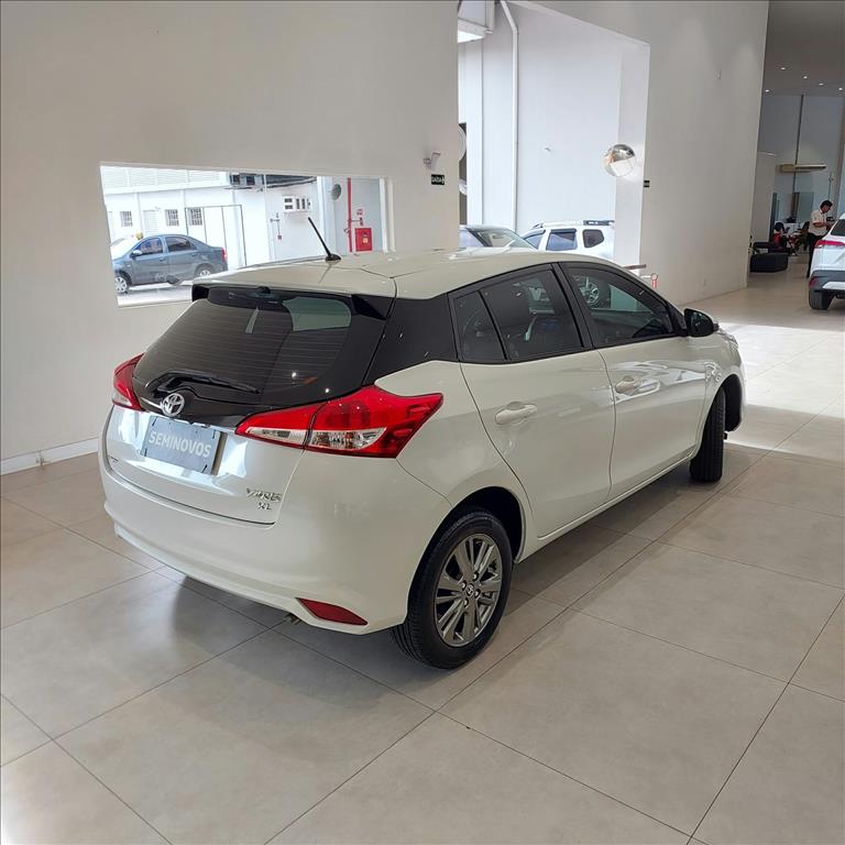 YARIS 1.3 16V FLEX XL MULTIDRIVE5