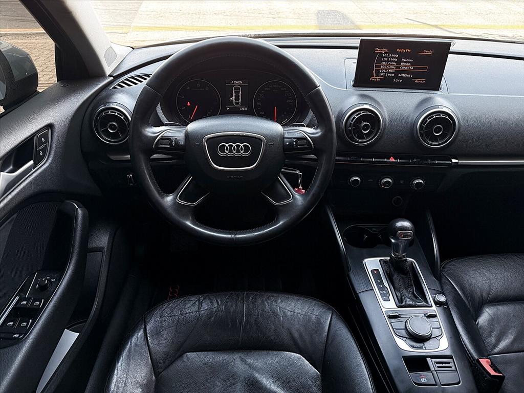 Audi A3 - 1.4 TFSI SEDAN ATTRACTION 16V GASOLINA 4P S-TRONIC