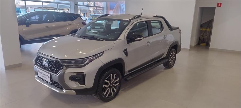 STRADA 1.0 TURBO 200 FLEX RANCH CD CVT2