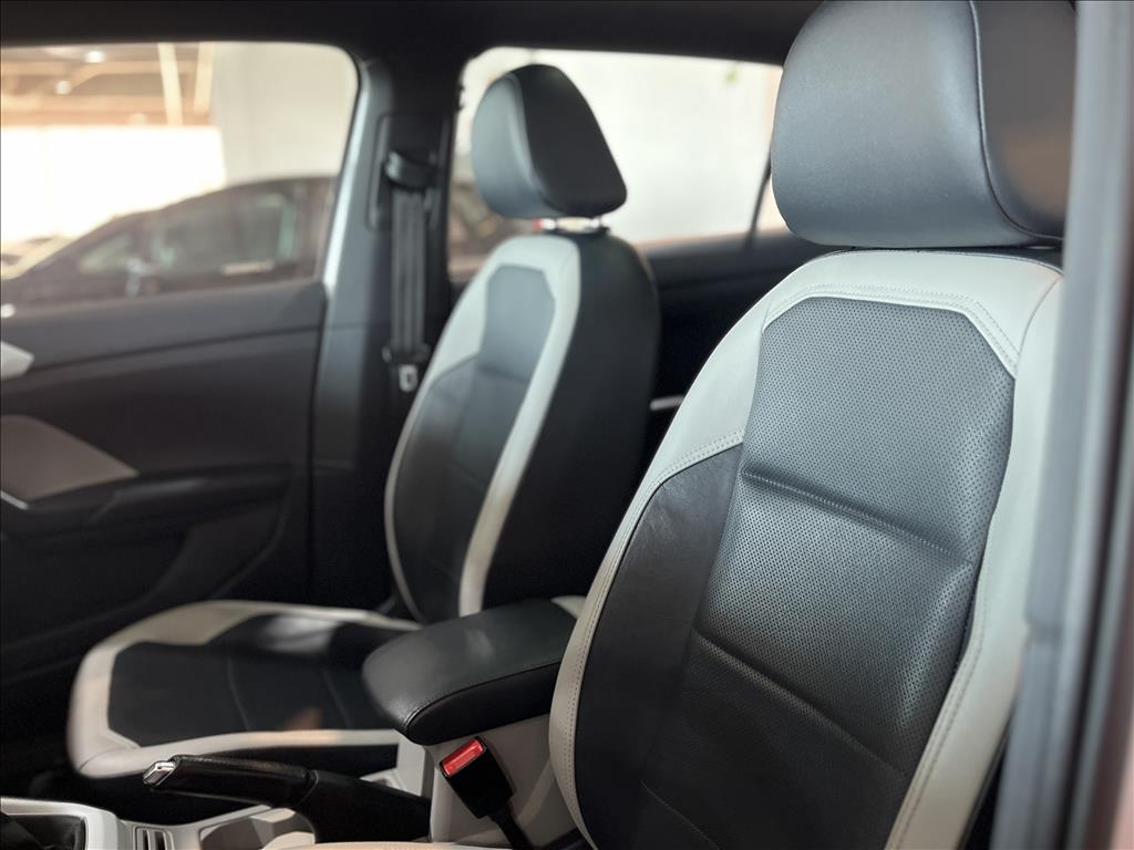 T-CROSS 1.4 250 TSI TOTAL FLEX HIGHLINE AUTOMÁTICO9