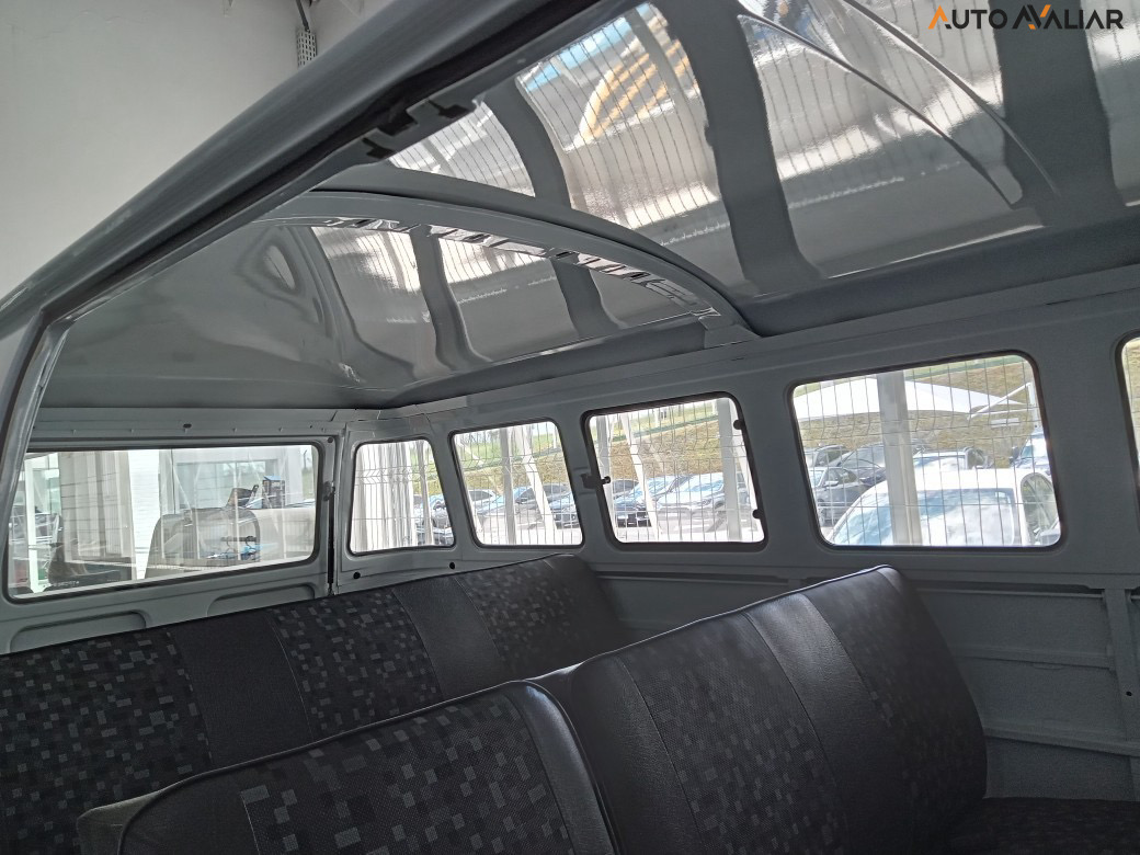 KOMBI 1.6 STD 8V GASOLINA 3P MANUAL6