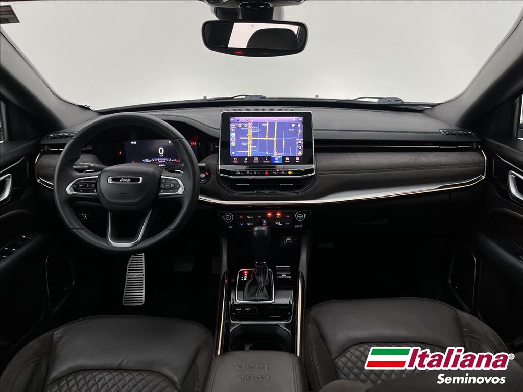 COMMANDER 1.3 T270 TURBO FLEX OVERLAND AT68