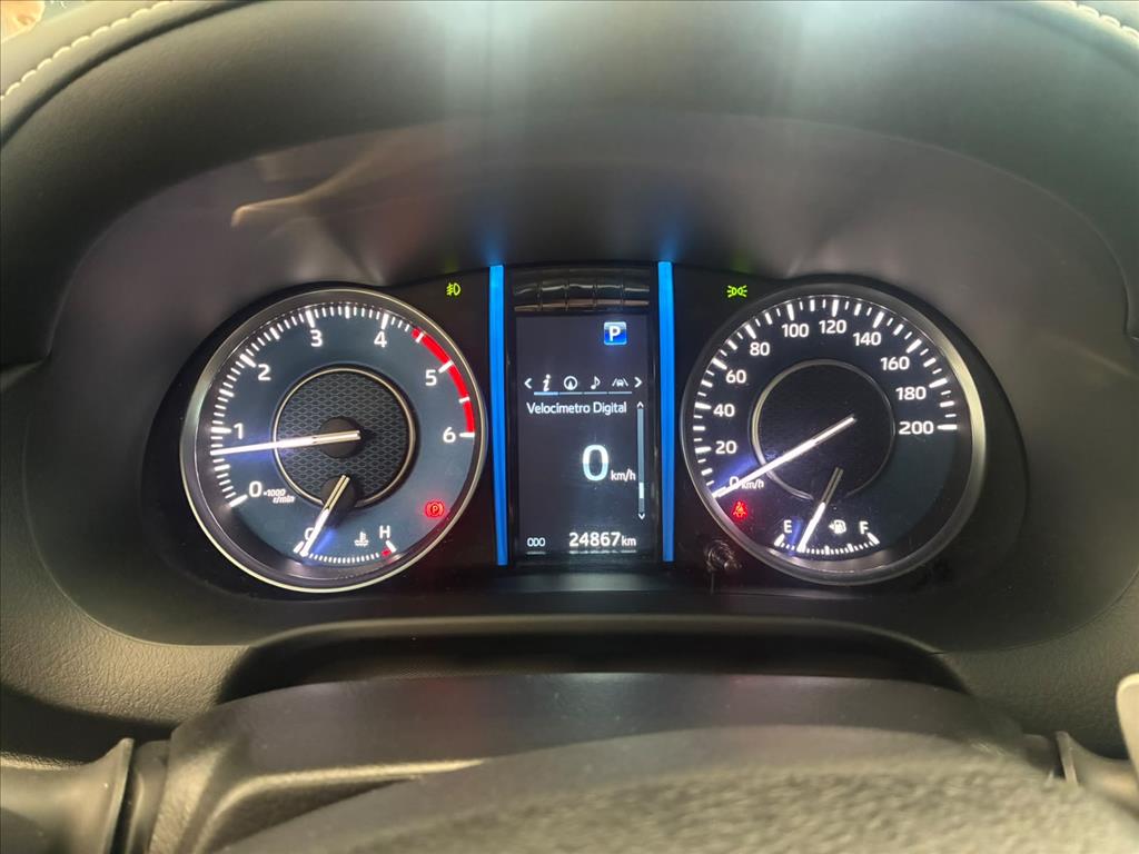 HILUX SW4 2.8 D-4D TURBO DIESEL DIAMOND 7L 4X4 AUTOMÁTICO3
