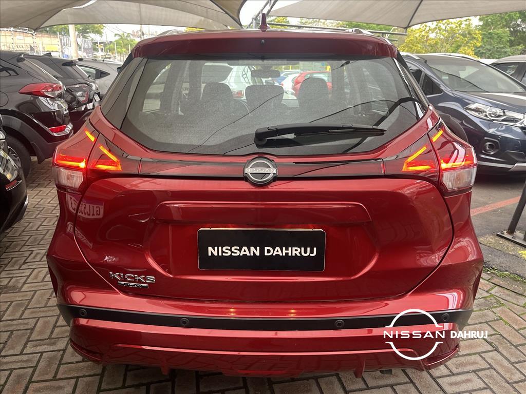 KICKS PLAY 1.6 16V FLEXSTART ADVANCE PLUS XTRONIC15