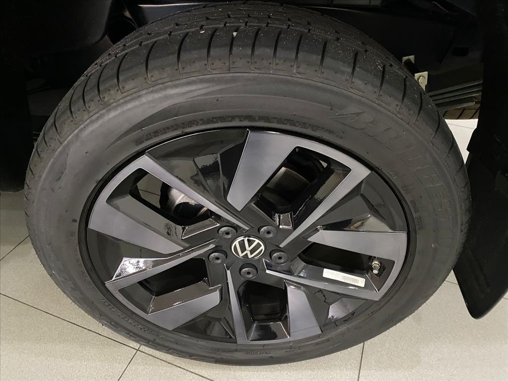 AMAROK 3.0 V6 TDI DIESEL EXTREME CD 4MOTION AUTOMÁTICO8