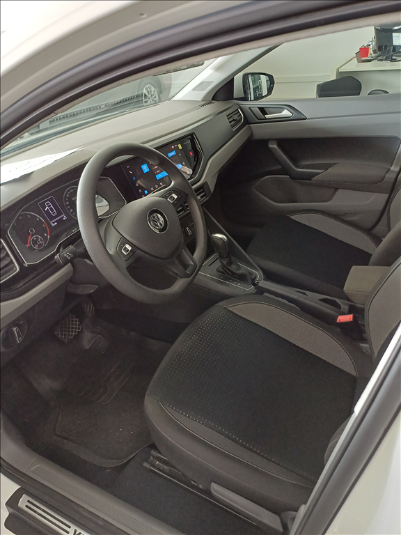 VIRTUS 1.0 200 TSI COMFORTLINE AUTOMÁTICO6