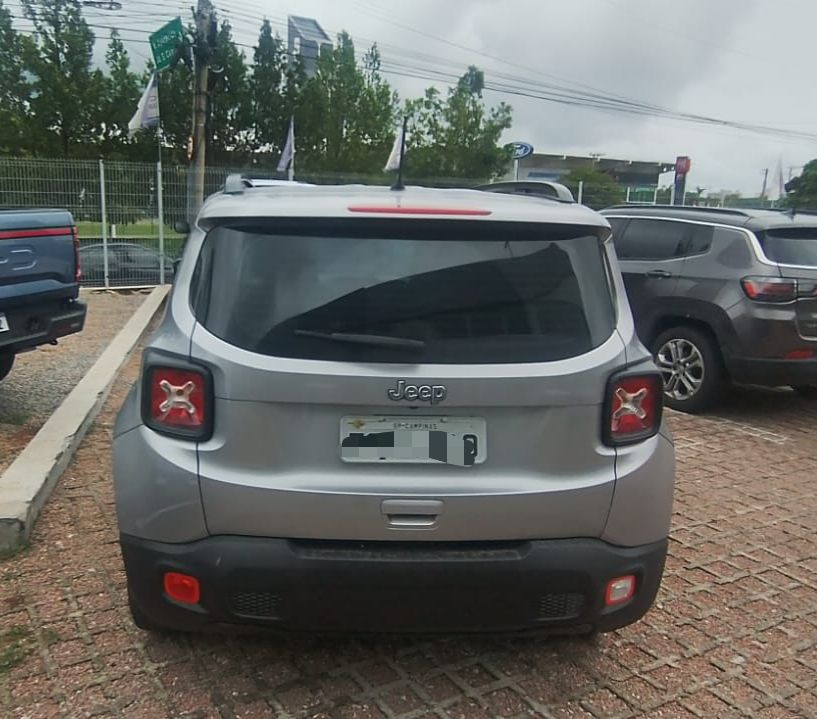 RENEGADE 1.8 16V FLEX 4P AUTOMÁTICO4