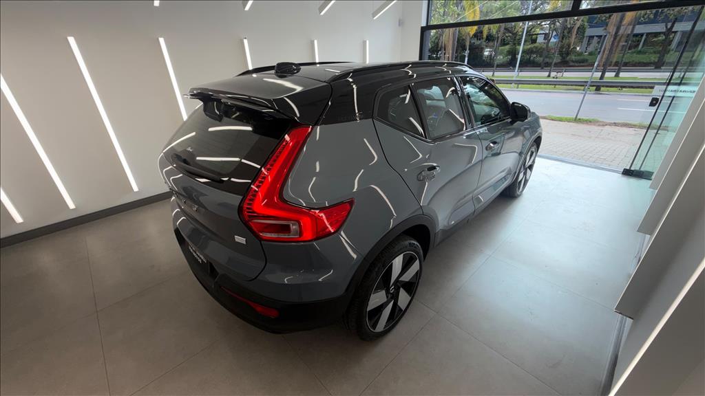XC40 P8 RECHARGE TWIN ELECTRIC ULTIMATE AWD3