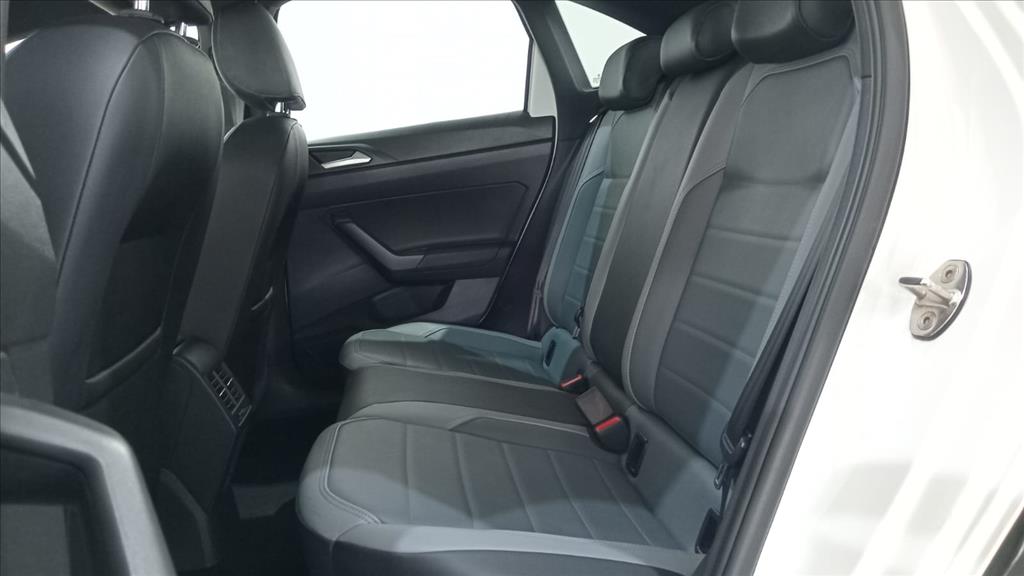 NIVUS 1.0 200 TSI TOTAL FLEX HIGHLINE AUTOMÁTICO11