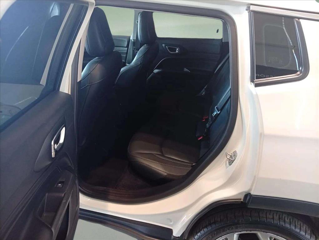 COMPASS 1.3 T270 TURBO FLEX LIMITED AT610